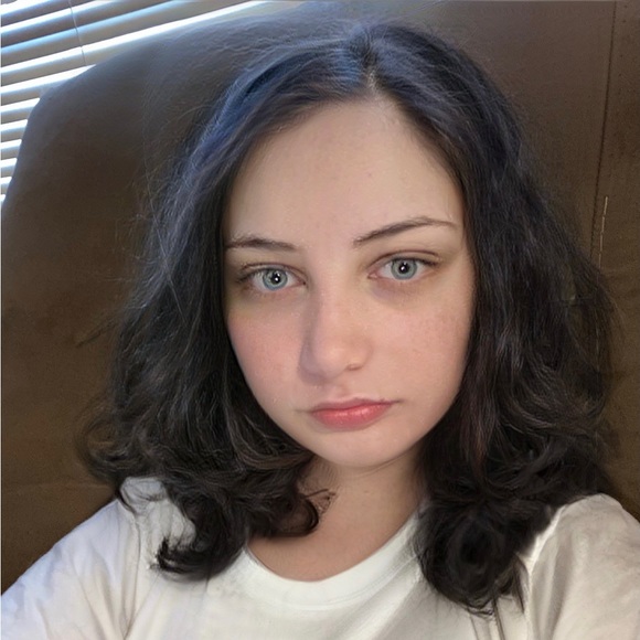 Meet your Posher, Miranda - Picture 1 of 1